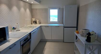 Maison vue mer Dans Jardin Clos de 5500 m², à 10 Minutes à Pied de la Plage !