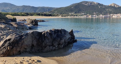 Maison vue mer Dans Jardin Clos de 5500 m², à 10 Minutes à Pied de la Plage !