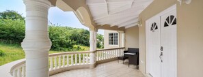 Apartment, 3 Bedrooms, Non Smoking | Balcony