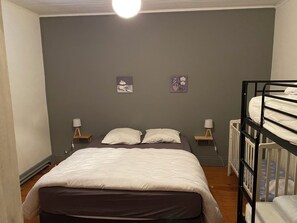 4 Schlafzimmer