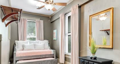 Massive 6 Bedroom Downtown Home