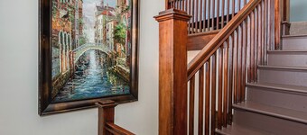 Massive 6 Bedroom Downtown Home
