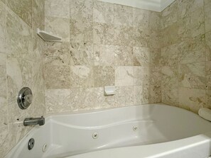 Hiustenkuivaaja, pyyhkeet