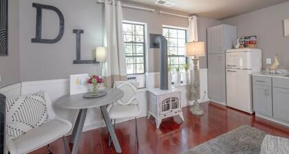 luxurious Suite Loose Goose