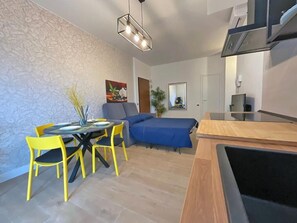 2 sovrum, värdeförvaringsskåp på rummet och strykjärn/strykbräda