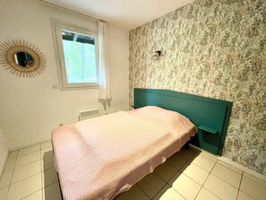 3 bedrooms