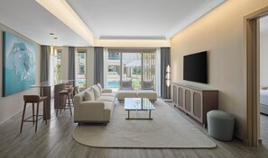 Mangroovy One Bedroom Suite Pool View | Ropa de cama de alta calidad y edredones de plumas