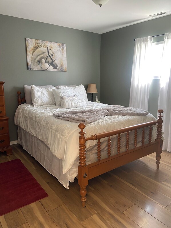 2 bedrooms, WiFi, bed sheets