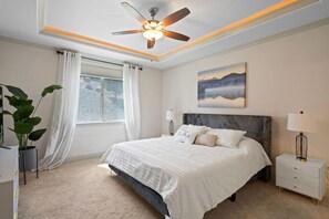 4 bedrooms, desk, free WiFi, bed sheets - Stunning South Kennewick Home (Kennewick)