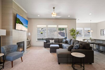 Stunning South Kennewick Home