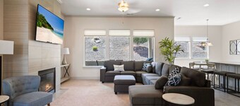 Stunning South Kennewick Home