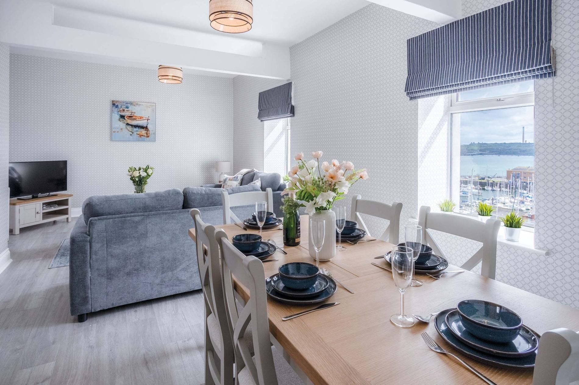 Beach Haven Hideout - 2 Bedroom - Milford Haven (20870)