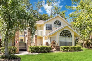 Exterior - Beautiful two-bedroom Dream Condo near the parks (Osceola County)