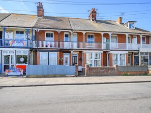 Exterior - Beachcombers Retreat (Felixstowe)