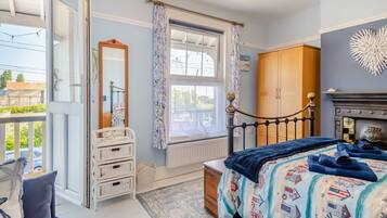 3 bedrooms, free WiFi, bed sheets