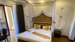 Comfort Apartment, Sea View | 1 bedroom, hypo-allergenic bedding available, in-room safe, desk - Shanzu Beach Homes (Mombasa)