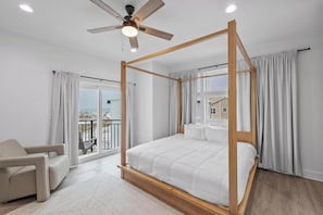 5 Schlafzimmer, Schreibtisch, Bügeleisen/Bügelbrett, Reisekinderbett