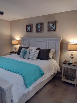 2 bedrooms, iron/ironing board, WiFi, bed sheets - Beautiful Beach house by boat ramp, Boat Parking ,POOL , large home & Garage (Panama City Beach)