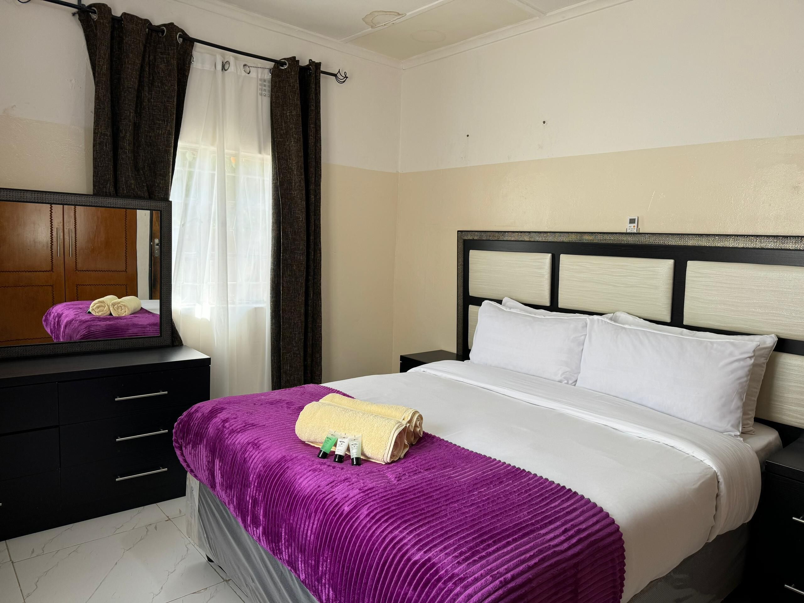 Family House, 2 Bedrooms, Courtyard View | 3 bedrooms, individually decorated, individually furnished