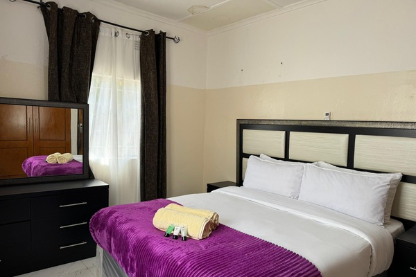 Family House, 2 Bedrooms, Courtyard View | 3 bedrooms, individually decorated, individually furnished