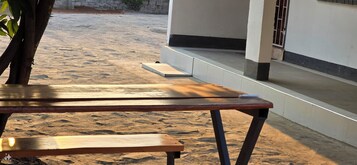 Fjölskylduhús - 2 svefnherbergi - útsýni yfir port | Verönd/útipallur