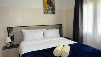 Family House, 2 Bedrooms, Courtyard View
