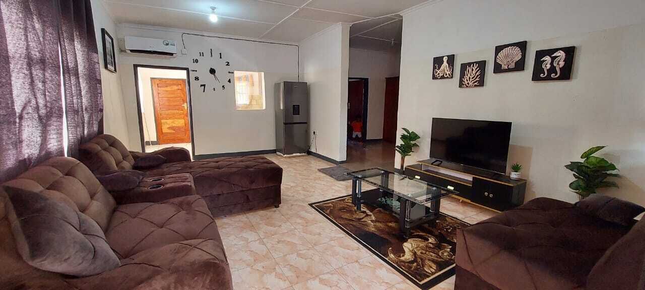 Family House, 2 Bedrooms, Courtyard View | Living area