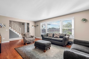 Smart-TV, peis og kontorer