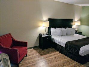 1 habitación, tabla de planchar con plancha, wifi y ropa de cama 