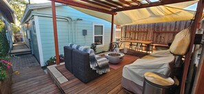 تناول الطعام بالخارج