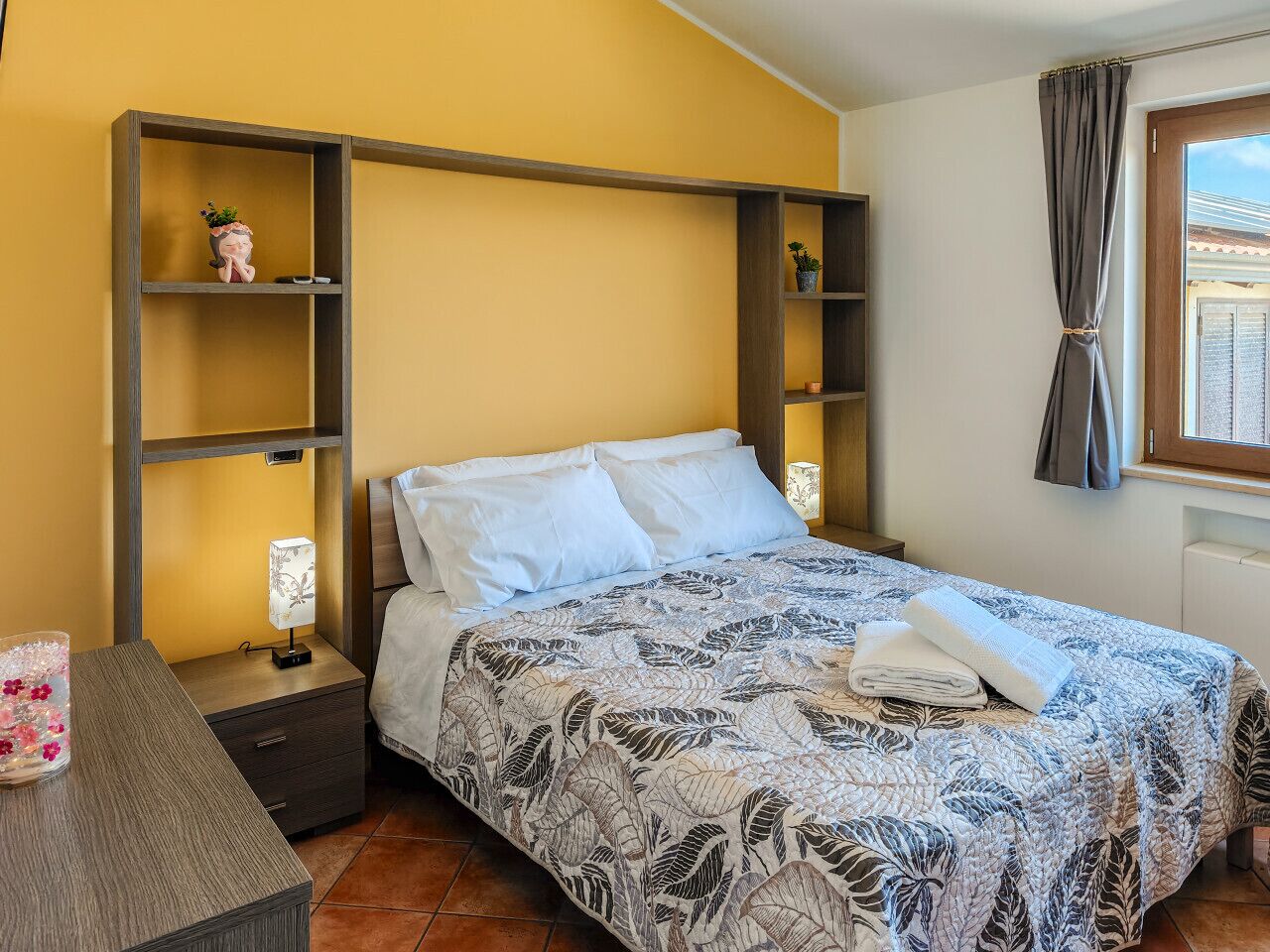 2 camere, ferro/asse da stiro, Wi-Fi gratuito