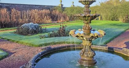 Housekeepers Cottage - UK47216