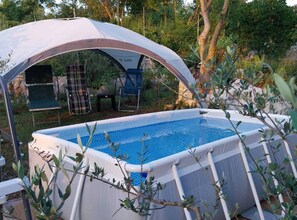 Outdoor spa tub - One Bedroom Holiday Home (Labin)