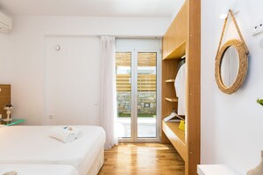 2 slaapkamers, een kluis op de kamer, een strijkplank/strijkijzer