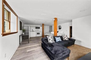 6 Schlafzimmer, Bügeleisen/Bügelbrett, Internetzugang, Bettwäsche