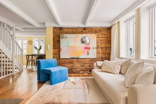 TV, fireplace, books, offices