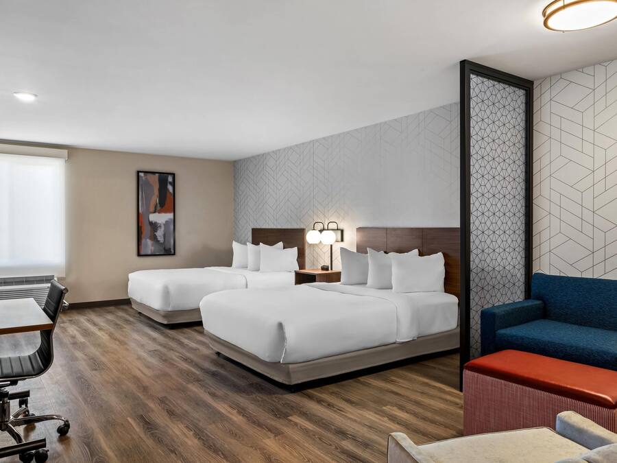 Pillow-top beds, desk, laptop workspace, free WiFi