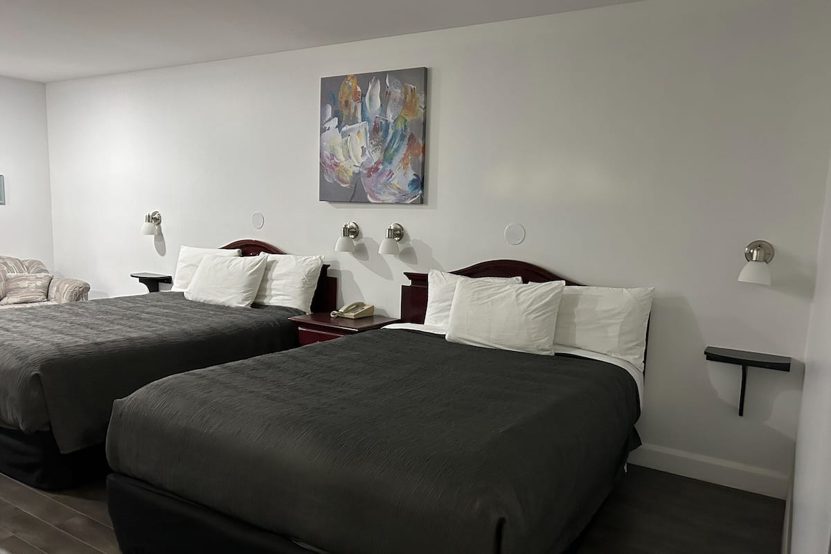 Soundproofing, iron/ironing board, free WiFi, bed sheets