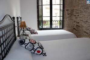 Free WiFi - Hotel Gastronómico Arco de Mazarelos  (Santiago de Compostela)