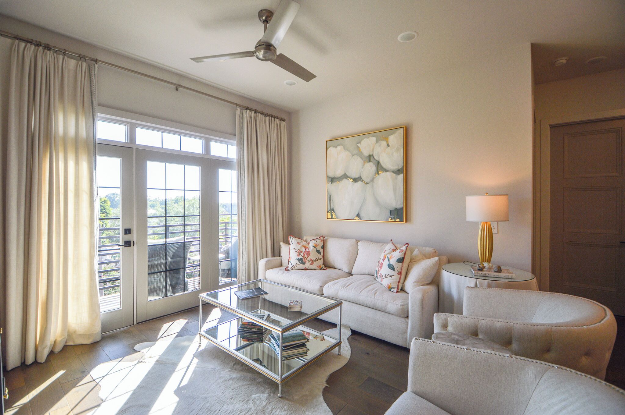 Luxury 2 BR/2BA Condo Close to Campus