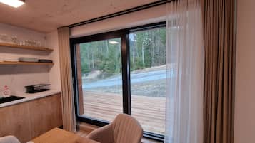 Apartemen Deluks, 2 kamar tidur | Teras/patio