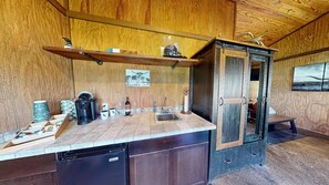 Interior - VIP Cabin B with Lake Views and Private Lake Access with Dock (Ingram)
