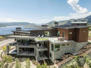 Exterior - Winter Specials-Come Ski NEW Deer Valley East Village-Skyridge- 5 min (Daniel)