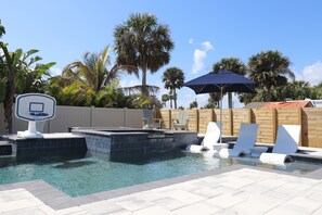 Outdoor pool - The Best Home in NSB - Luxury Beach Retreat - Resort Style Pool Area (New Smyrna Beach)