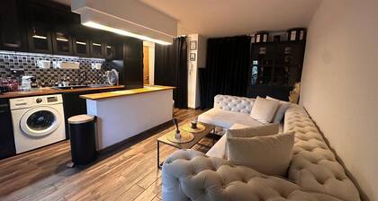 Jardins des Plantes, Parking Sécurisé et Terrasse. Quartier Privilégié !