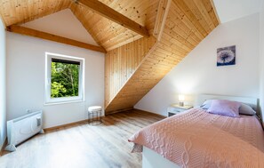 4 Schlafzimmer, Bügeleisen/Bügelbrett, Reisekinderbett, kostenloses WLAN