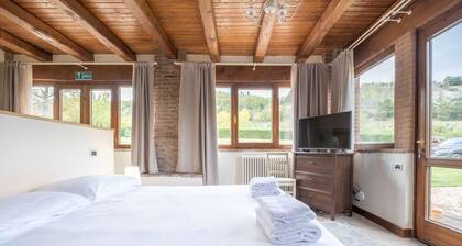 La Quercia Entire Villa