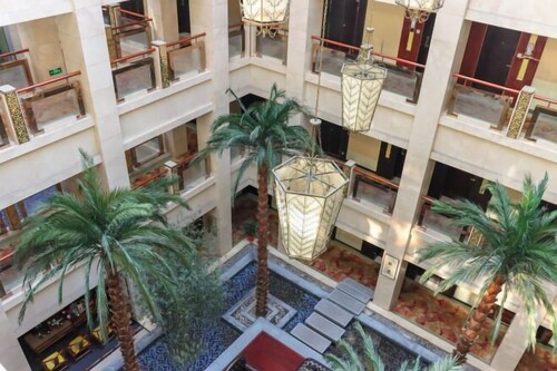 Gold Harbour Holiday Hotel