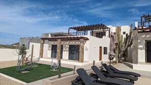 Property grounds - Modern, new, and spacious... just steps to Cerritos Beach (Playas Los Cerritos)