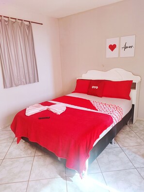 Standard Twin Room, Multiple Beds | Blackout drapes, iron/ironing board, free WiFi - Hotel Ita Avenida (Itaborai)